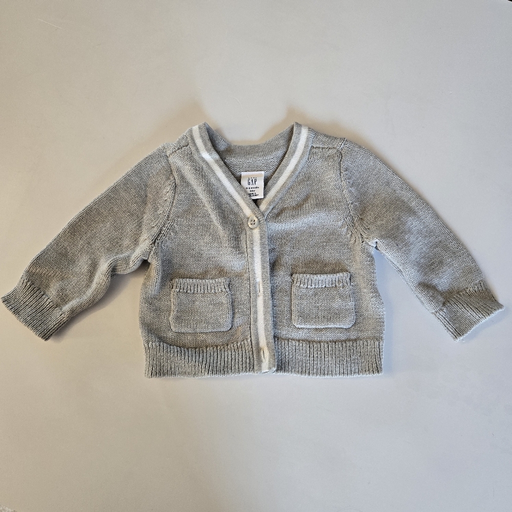 GAP Light Gray Baby Cardigan White Stripe Edge 0-3m